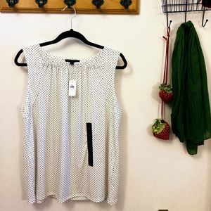 Banana Republic Factory Sleeveless Patterned Work Shirt Size L - Cream & Black